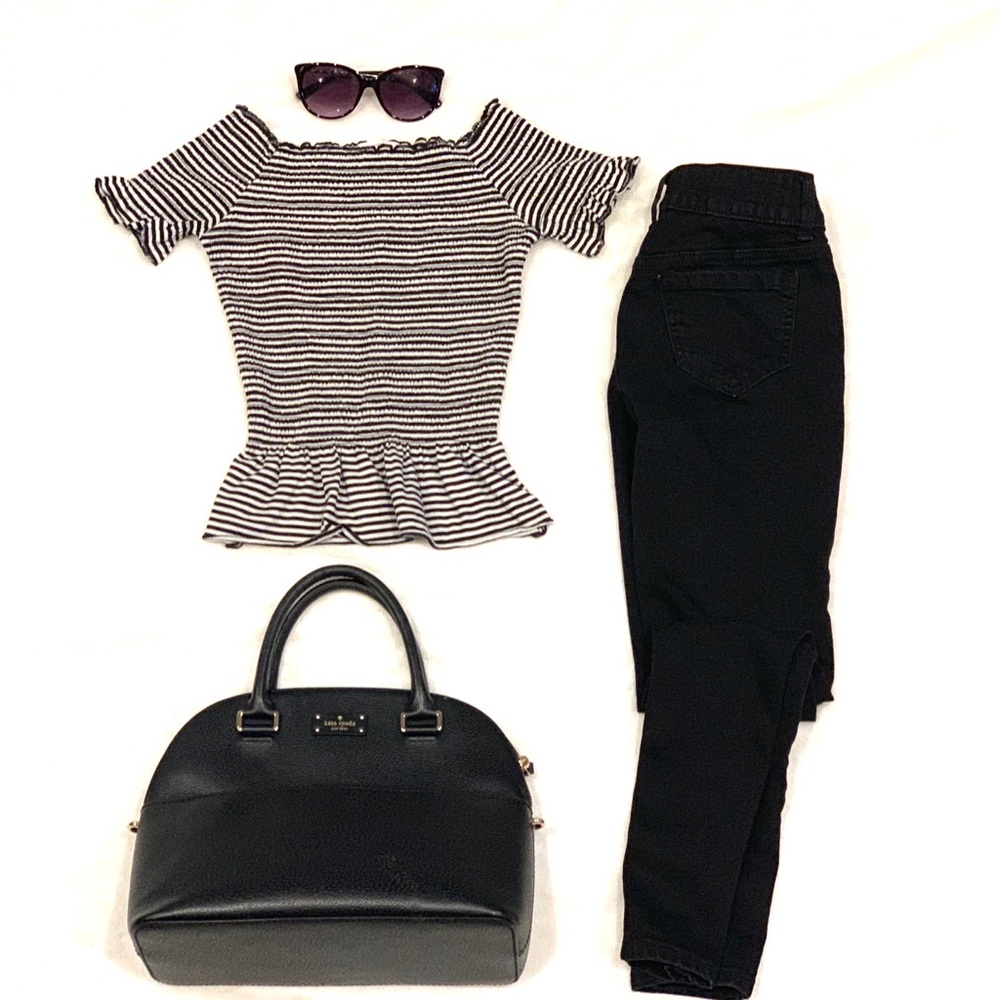 Modern Amusement Top